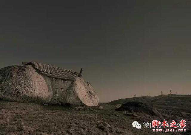 ‘用PS图片素材合成一个石屋前的老人抽象画‘