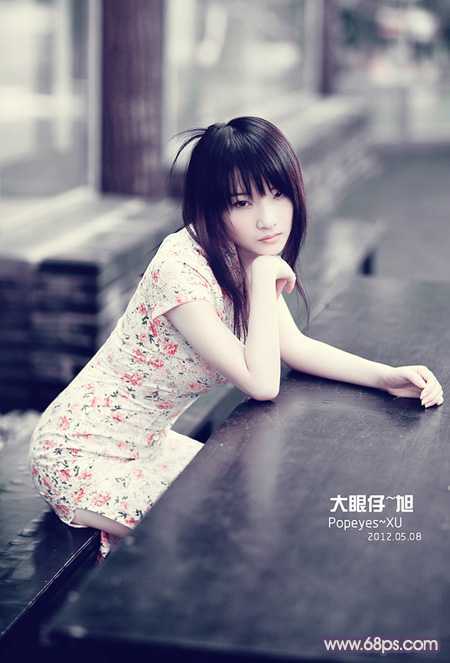 ‘Photoshop制作古典暗紫色外景美女效果‘