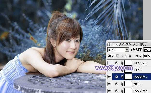‘Photoshop为夏日趴在石桌上的美女图片增加小清新淡蓝色‘