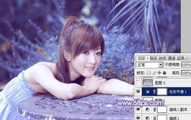 ‘Photoshop为夏日趴在石桌上的美女图片增加小清新淡蓝色‘