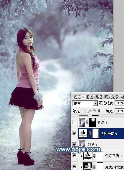 ‘Photoshop为树景美女图片打造梦幻的冷调青蓝色‘