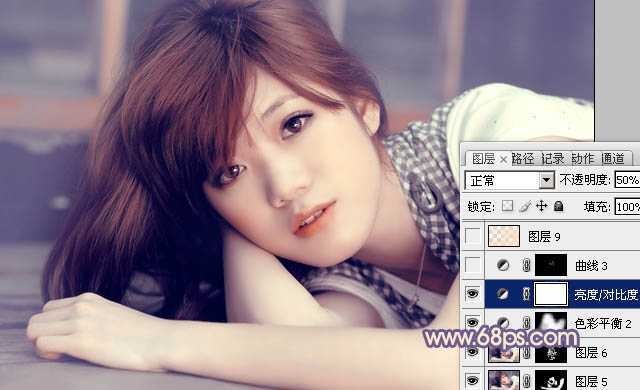 ‘photoshop利用通道替换工具将室内美女图片加上柔和的红紫色‘