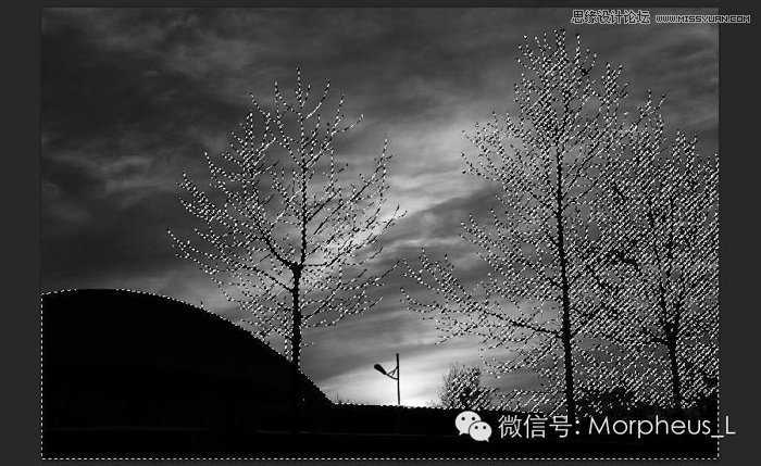 ‘Photoshop调出黑白风格动感背景效果图