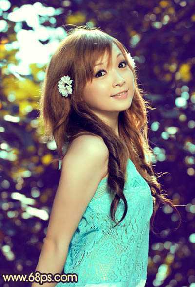 ‘Photoshop将偏暗的可爱女孩照片加上漂亮的暗蓝色‘