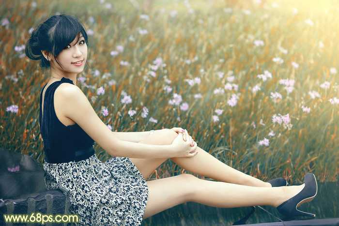 ‘Photoshop为草地上的美女加上古典暗调青黄色‘