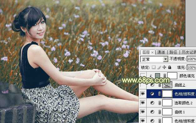 ‘Photoshop为草地上的美女加上古典暗调青黄色‘