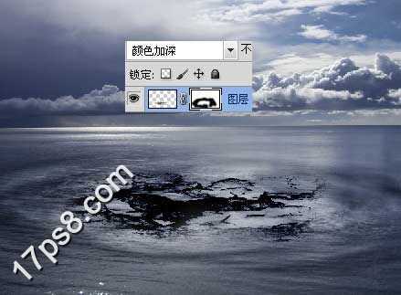 ‘photoshop将合成鲸鱼越出水面掠夺海鸥食物场景效果‘