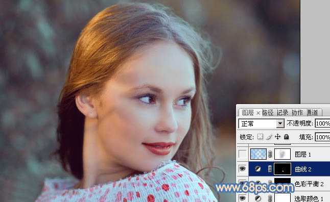 ‘Photoshop将外景美女图片调制出朦胧的淡蓝色‘
