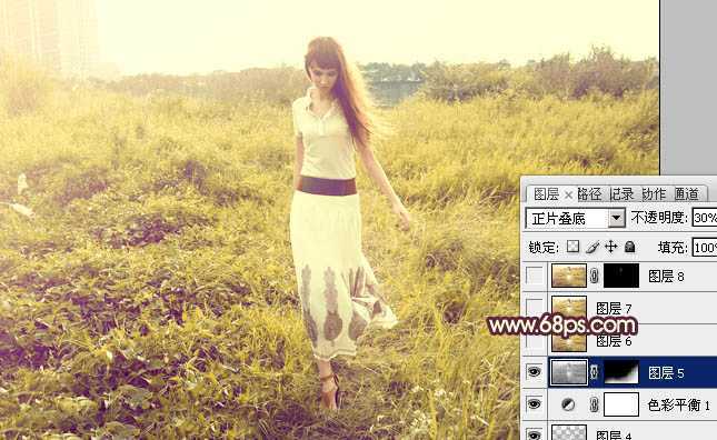 ‘Photoshop将外景人物图片调成柔和的暖黄色‘