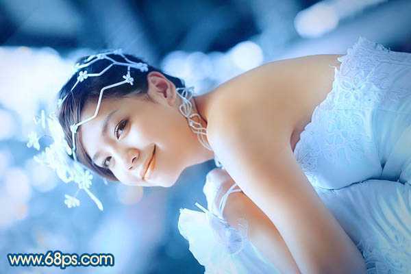 ‘Photoshop下将偏暗外景婚片调成甜美的蓝红色‘