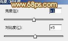 ‘Photoshop为花坛边美女调制出非常柔和的阳光暖色效果‘