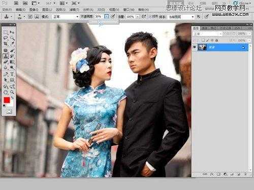 ‘Photoshop为变形失真的人物照片完美修复过程‘