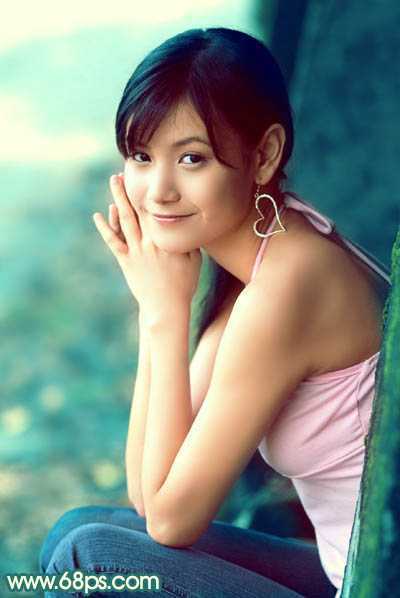 ‘Photoshop为写真人物图片调制出柔美的青红色效果‘