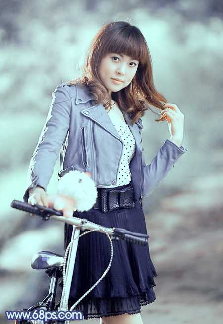 ‘Photoshop为美女图片打造出时尚的韩系青灰色效果‘