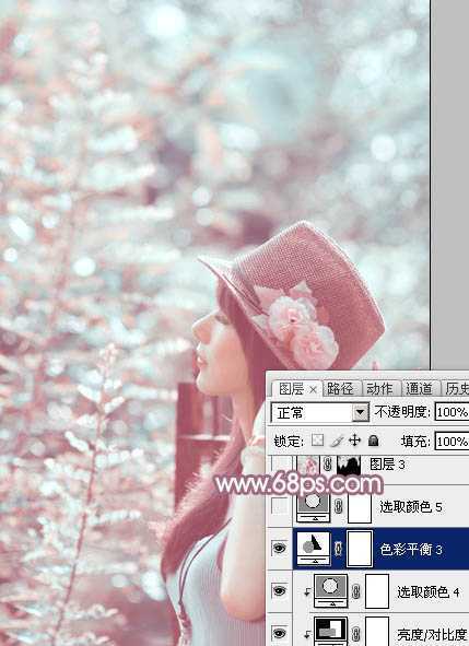 ‘Photoshop为绿树中的美女加上唯美的青红色‘