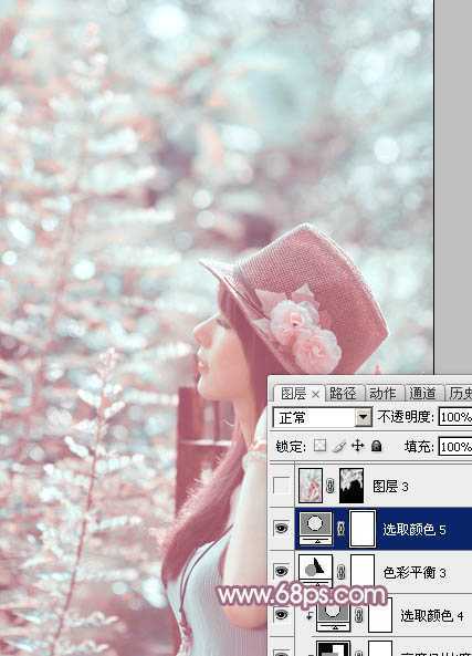 ‘Photoshop为绿树中的美女加上唯美的青红色‘