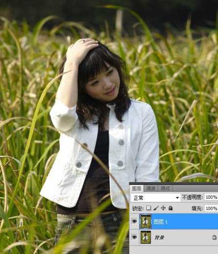 ‘Photoshop将外景人物图片调成流行的淡黄日韩色‘