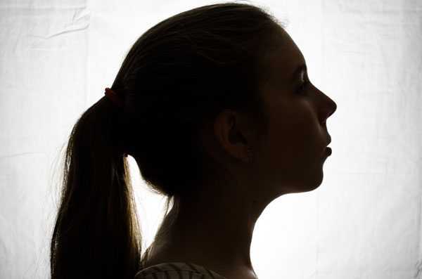 ‘PS合成生动的画面融入人物头部创意二次曝效果‘