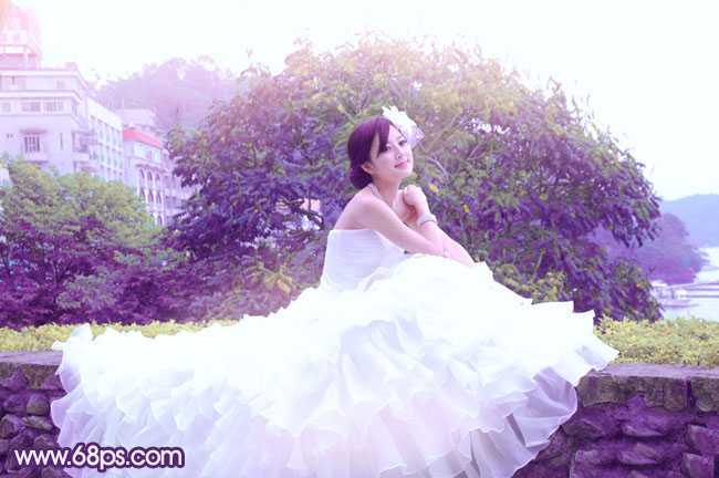 ‘Photoshop将美女婚片调成甜美的紫绿色‘