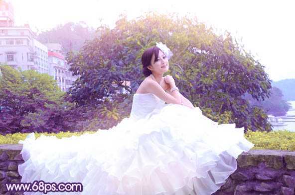 ‘Photoshop将美女婚片调成甜美的紫绿色‘