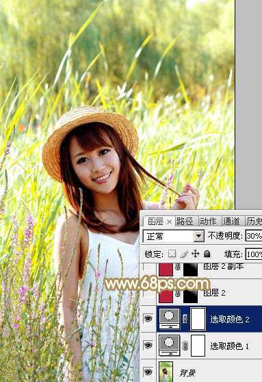 ‘Photoshop为逆光草丛中的美女调出柔和的黄褐阳光色‘
