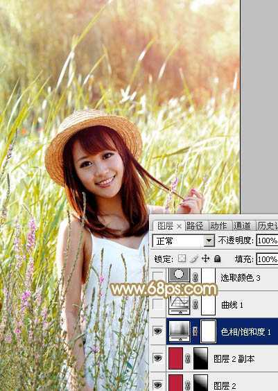 ‘Photoshop为逆光草丛中的美女调出柔和的黄褐阳光色‘
