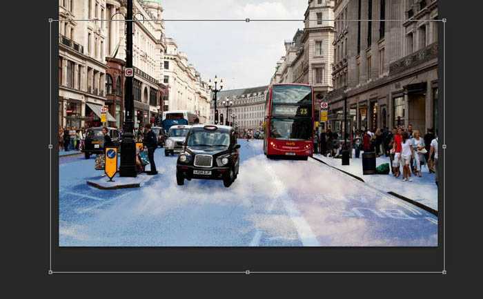 ‘Photoshop将街道图片调出雨水湿润的路面‘