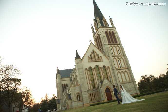 ‘Photoshop结合LR给婚纱照添加天空后期特效‘