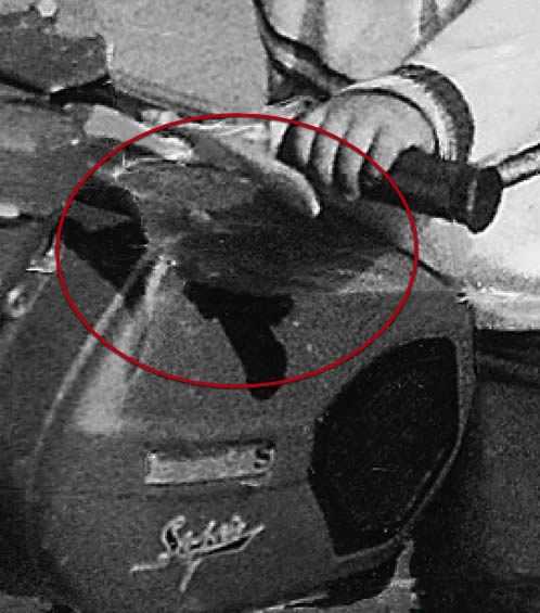 ‘PS快速修复被撕坏的旧照片‘