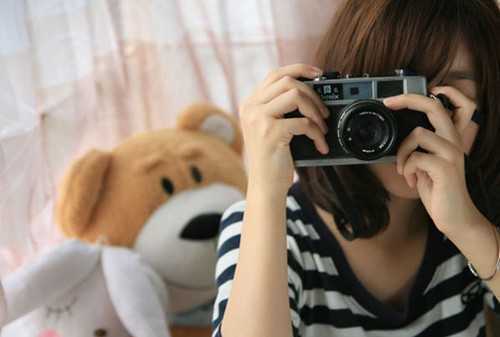 ‘photoshop将美女图片打造出日系清新效果‘