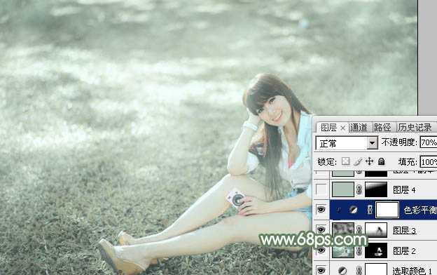 ‘Photoshop打造唯美的淡绿色草地美女图片‘