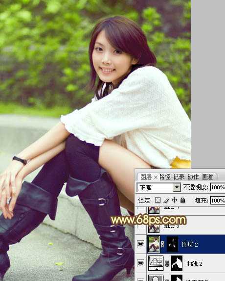 ‘Photoshop将石阶上的美女图片增加淡淡的甜美色‘