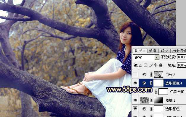 ‘Photoshop调出秋季黄褐色树干上的美女图片‘