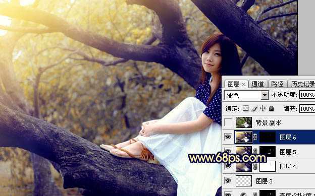 ‘Photoshop调出秋季黄褐色树干上的美女图片‘