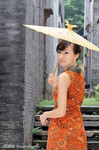 ‘PhotoShop为偏暗的外景美女照片美白技巧教程‘