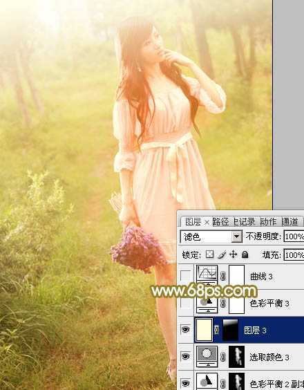 ‘Photoshop将树林人物图片调制出朦胧的淡黄色效果‘