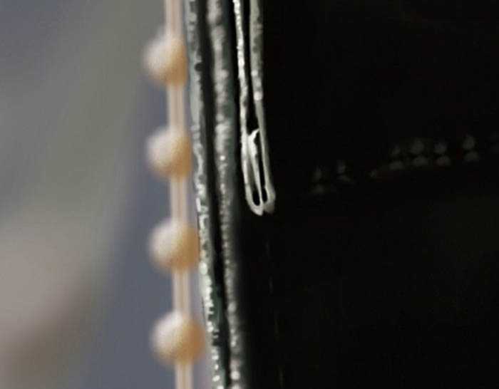 ‘PS鼠绘在茶餐厅静静等待的美女‘