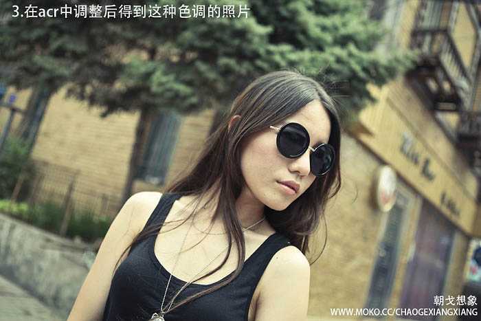 ‘Photoshop为古建筑物边的美女美化渲染暖色光晕效果‘