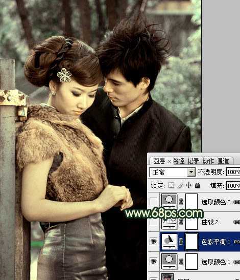 ‘Photoshop给外景情侣图片调制出古典青黄色效果‘
