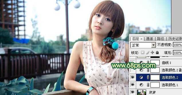 ‘Photoshop为街道边的美女加上暗调青黄色‘