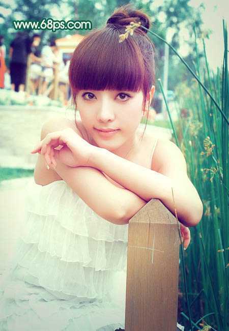 ‘Photoshop将美女图片调出柔美的粉青色‘