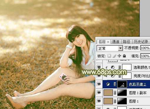 ‘Photoshop为草地上的美女加上甜美的深秋黄褐色‘
