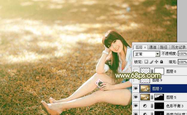 ‘Photoshop为草地上的美女加上甜美的深秋黄褐色‘