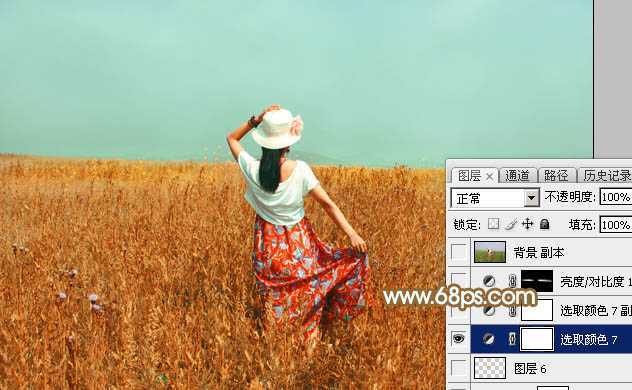 ‘Photoshop给田野中的美女调制出流行的秋季青红色‘