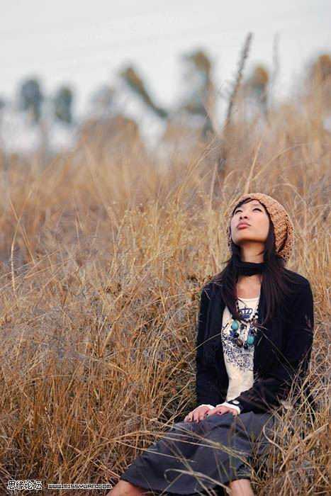 ‘PS为外景女生图片调出日系淡雅风格‘