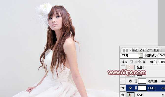 ‘Photoshop将室内人物图片调制出粉嫩的淡红色‘