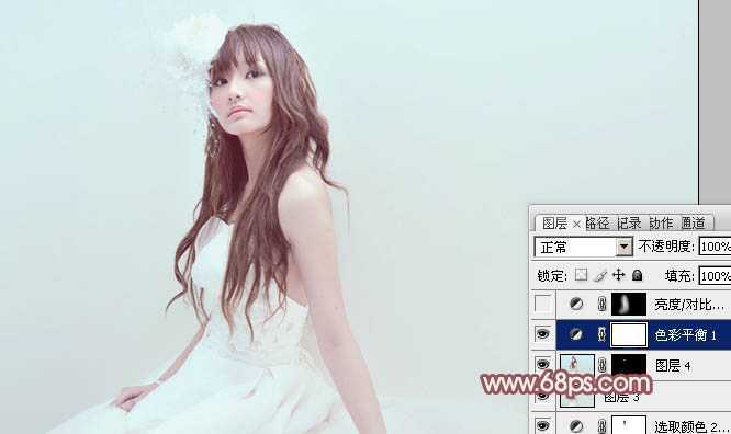 ‘Photoshop将室内人物图片调制出粉嫩的淡红色‘