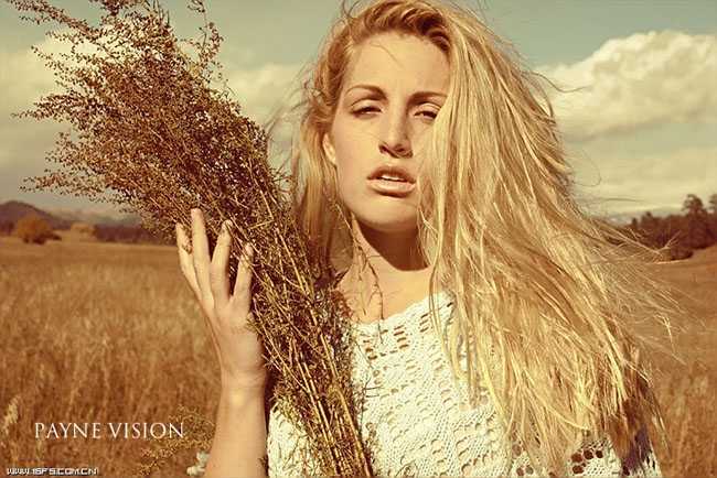 ‘Photoshop将旷野人物图片调成流行的欧美淡黄色‘