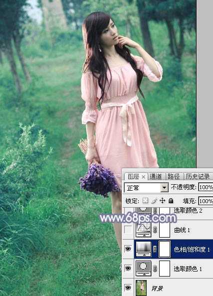 ‘Photoshop给树林中的美女加上梦幻的青蓝色‘