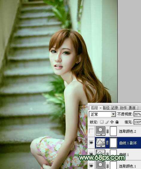 ‘Photoshop将楼梯边美女图片调制出甜美的青绿色效果‘